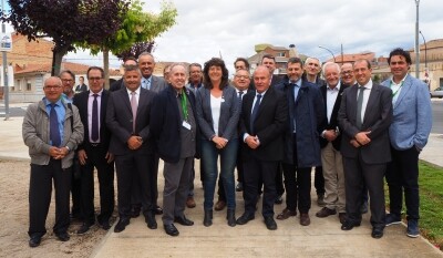 Foto de grup amb la consellera d'Agricultura, Teresa Jordà
